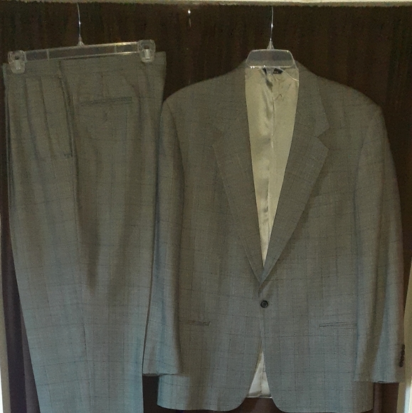 Perry Ellis - Picture 4 of 5